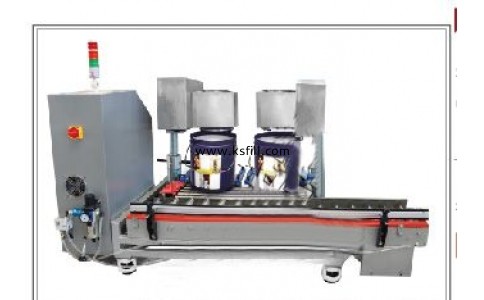 10-20L 半自動(dòng)灌裝機(jī)